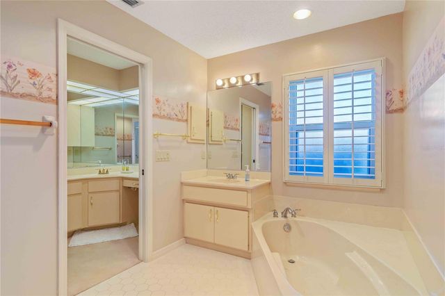 209 WOODLAND DRIVE, Englewood, FL 34223