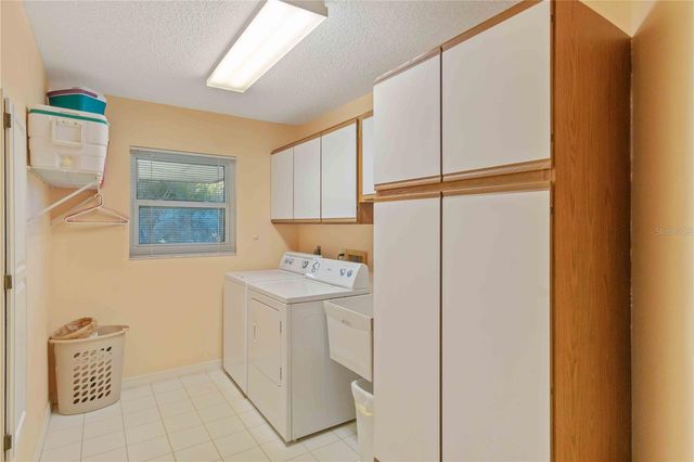 209 WOODLAND DRIVE, Englewood, FL 34223