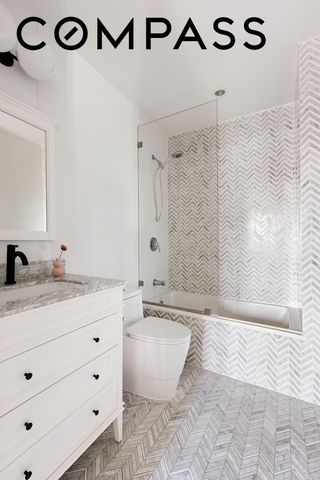 376 A Monroe Street, New York City, NY 11221