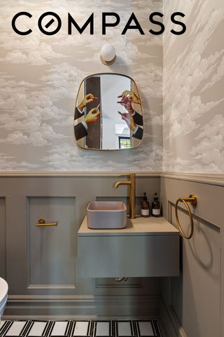 376 A Monroe Street, New York City, NY 11221
