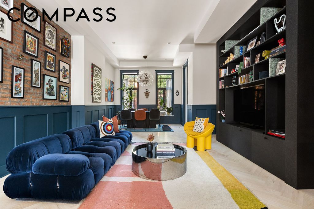 376 A Monroe Street, New York City, NY 11221