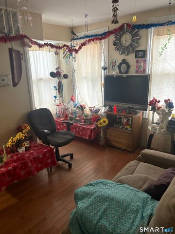 48 Fulton Street, New Haven, CT 06513