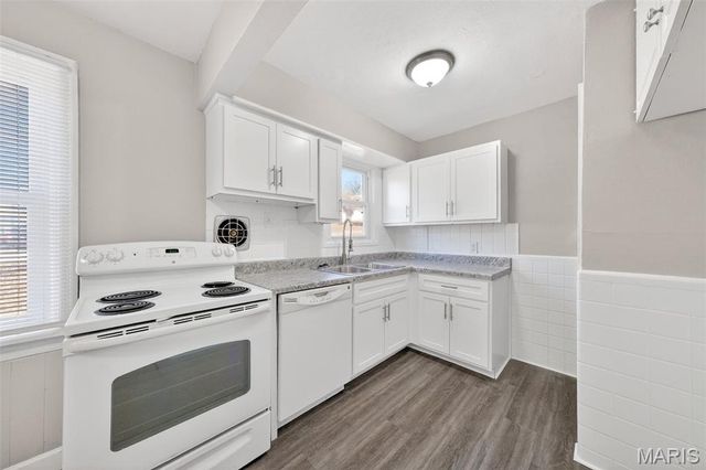 10066 Dorothy Avenue, St Louis, MO 63137