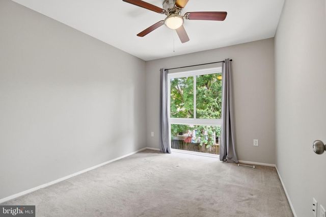 3078 SUGAR LN, Vienna, VA 22181