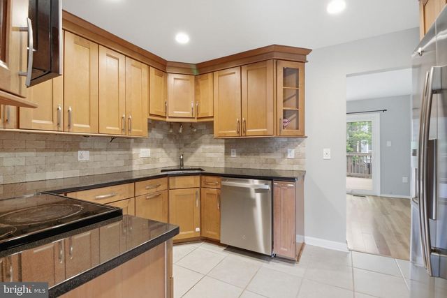 3078 SUGAR LN, Vienna, VA 22181