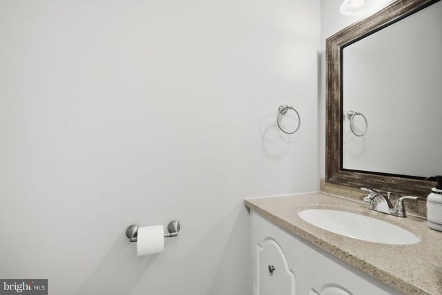 3078 SUGAR LN, Vienna, VA 22181