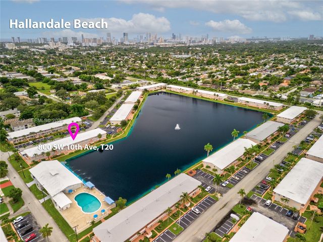 800 SW 10th Ter 20T, Hallandale Beach, FL 33009