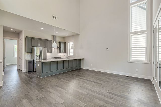 120 Marie St, Nashville, TN 37207