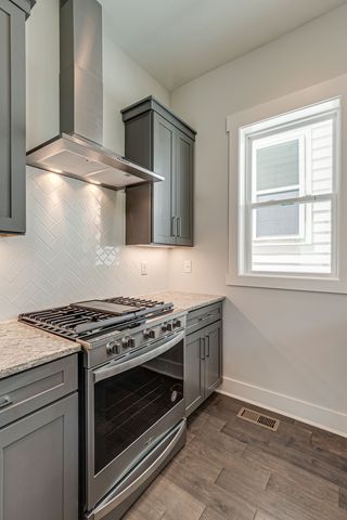 120 Marie St, Nashville, TN 37207
