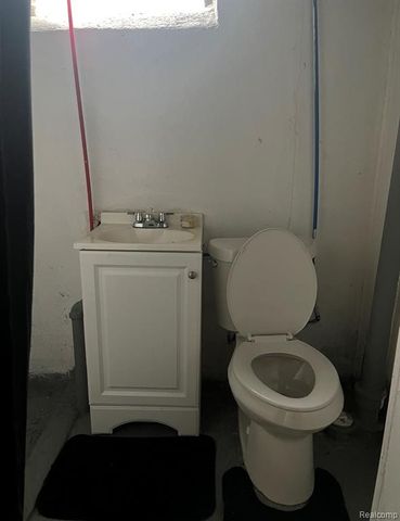 9220 Rutherford Street, Detroit, MI 48228