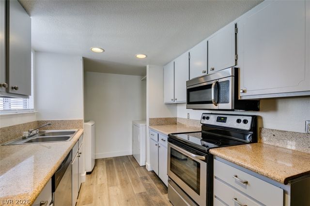 1941 Scimitar Drive 0, Henderson, NV 89014
