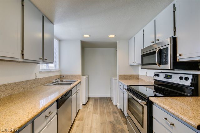 1941 Scimitar Drive 0, Henderson, NV 89014