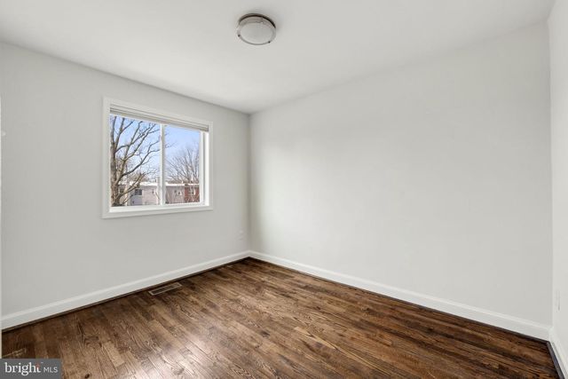 253 EVANS LN, Alexandria, VA 22305