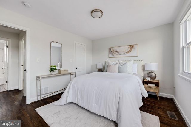 253 EVANS LN, Alexandria, VA 22305