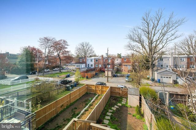 253 EVANS LN, Alexandria, VA 22305