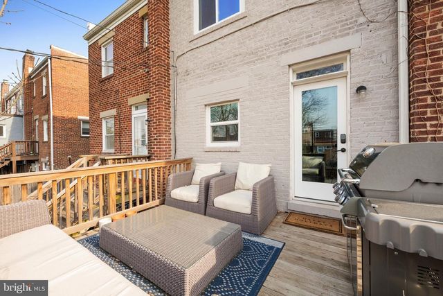 253 EVANS LN, Alexandria, VA 22305