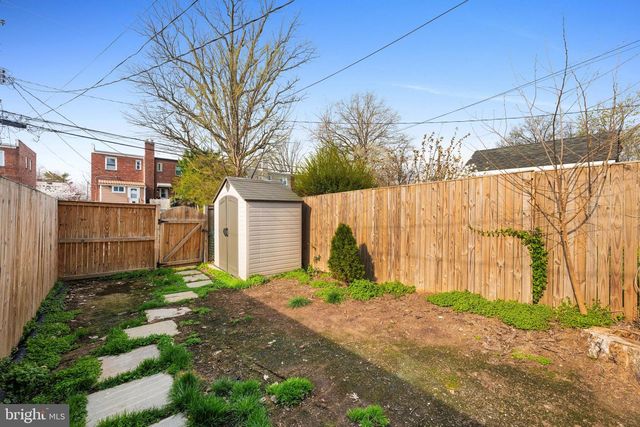 253 EVANS LN, Alexandria, VA 22305