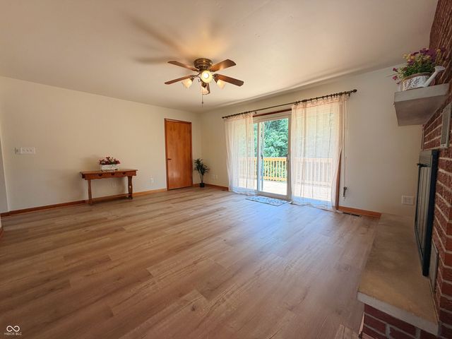 201 S Water Street, Brownstown, IN 47220