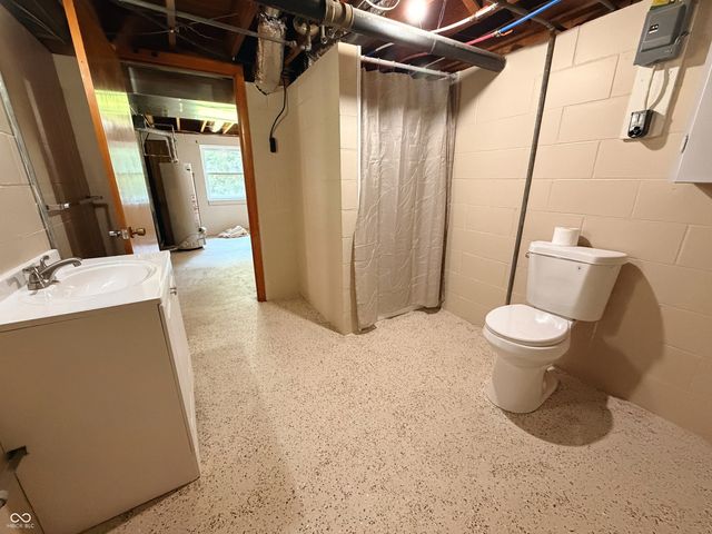 201 S Water Street, Brownstown, IN 47220