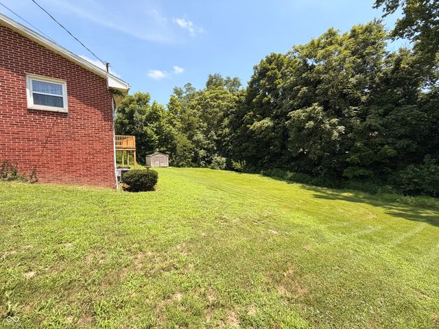 201 S Water Street, Brownstown, IN 47220
