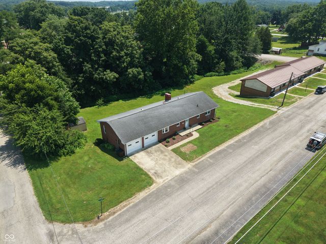 201 S Water Street, Brownstown, IN 47220
