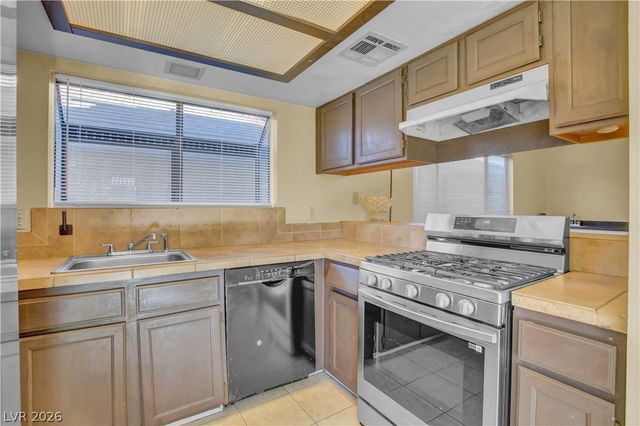 6440 Hartwood Road, Las Vegas, NV 89108