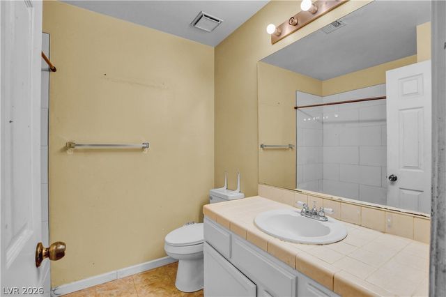 6440 Hartwood Road, Las Vegas, NV 89108