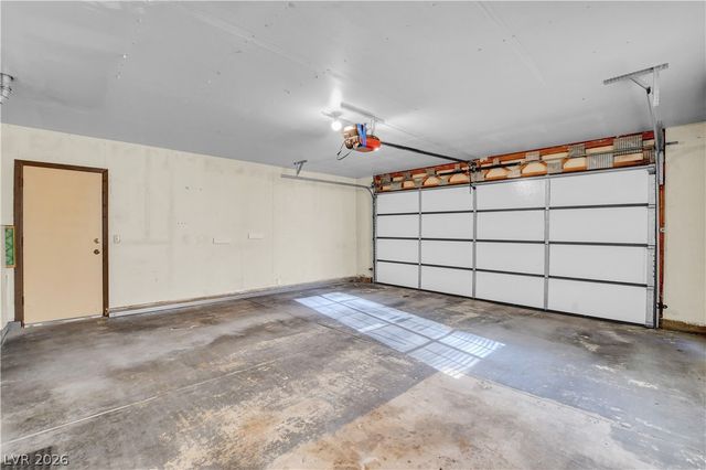 6440 Hartwood Road, Las Vegas, NV 89108