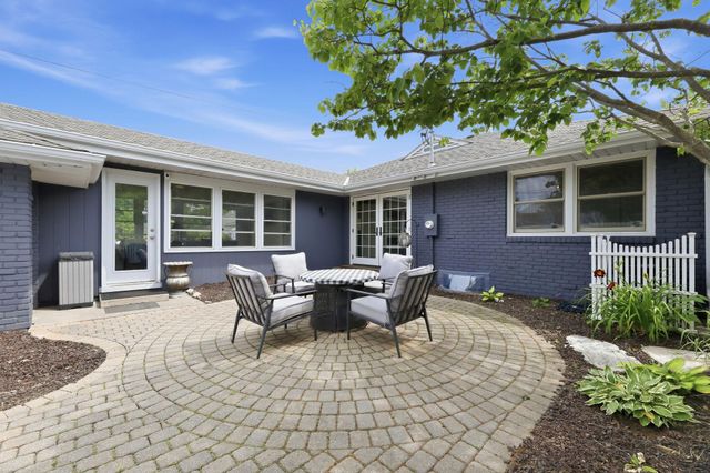4429 York Avenue N, Robbinsdale, MN 55422