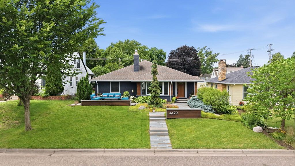 4429 York Avenue N, Robbinsdale, MN 55422 — photo 2