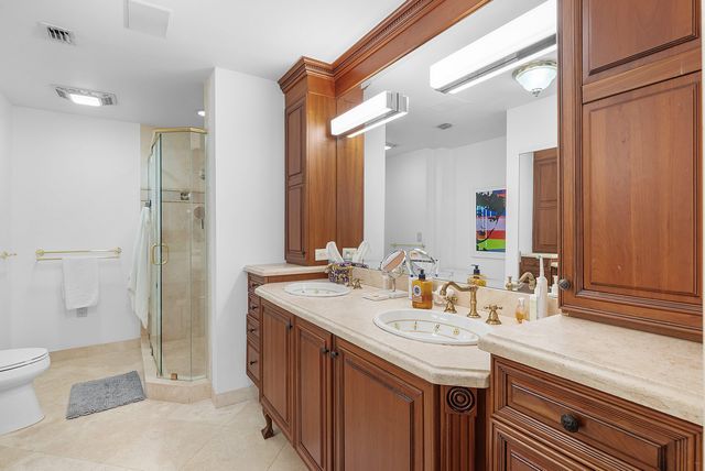3951 N Ocean Boulevard 101, Gulf Stream, FL 33483