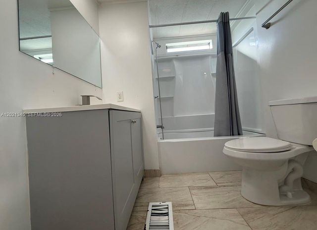 1332 S 33 AVE, Hollywood, FL 33021