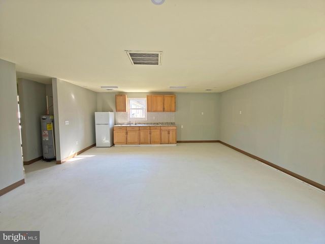 7450 BENSVILLE RD, Waldorf, MD 20603