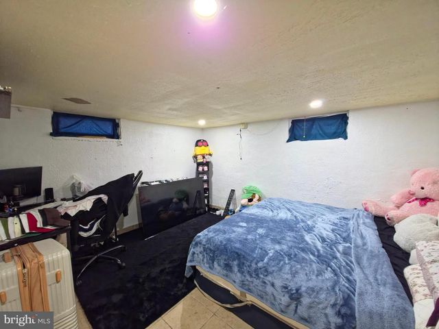 7450 BENSVILLE RD, Waldorf, MD 20603