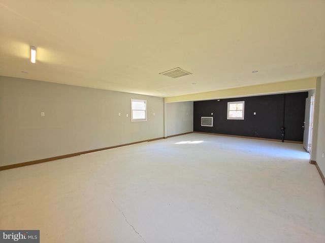 7450 BENSVILLE RD, Waldorf, MD 20603