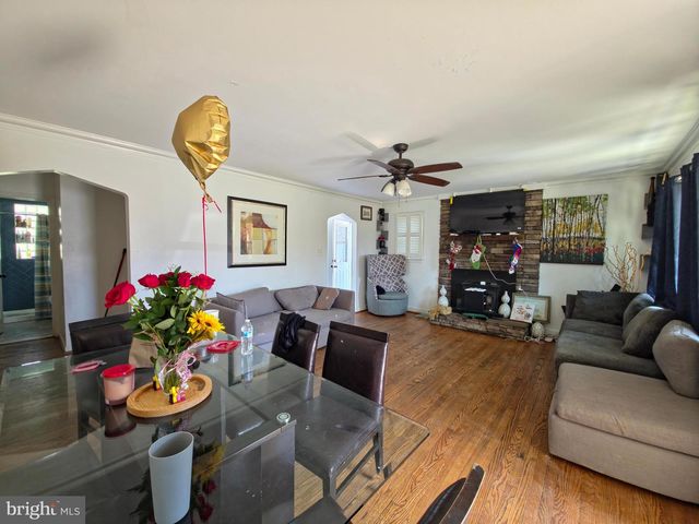 7450 BENSVILLE RD, Waldorf, MD 20603