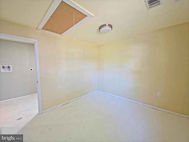 7450 BENSVILLE RD, Waldorf, MD 20603