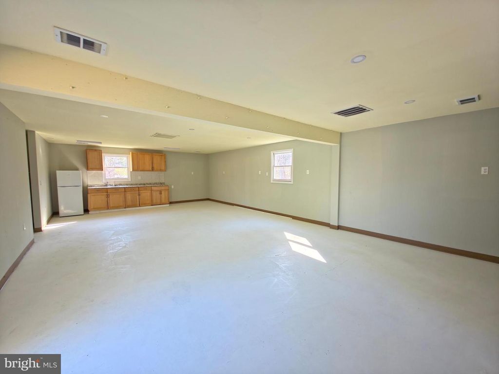 7450 BENSVILLE RD, Waldorf, MD 20603