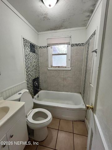 3252 THOMAS Street, Jacksonville, FL 32254