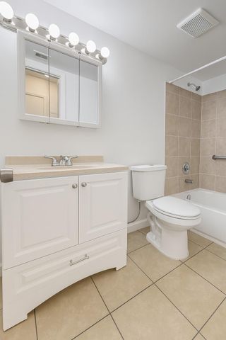 1151 NE 17th Court Apt 27, Fort Lauderdale, FL 33305