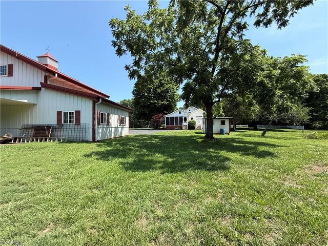 2809 Flint Hill Road, East Bend, NC 27018