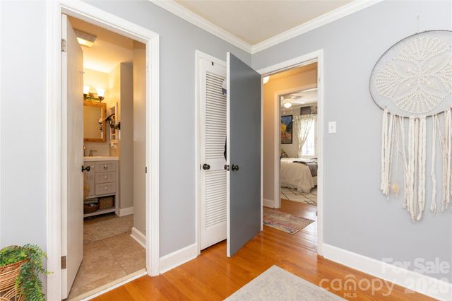 6701 Rugby Lane, Charlotte, NC 28226