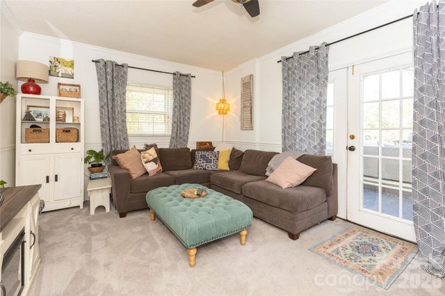 6701 Rugby Lane, Charlotte, NC 28226