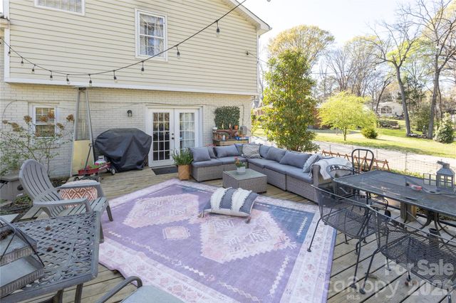 6701 Rugby Lane, Charlotte, NC 28226