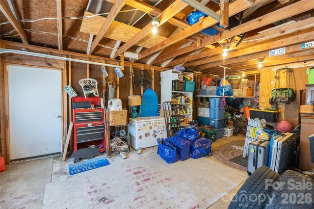 6701 Rugby Lane, Charlotte, NC 28226