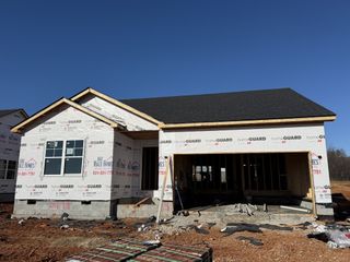 630 Avondale Rd, Oak Grove, KY 42262