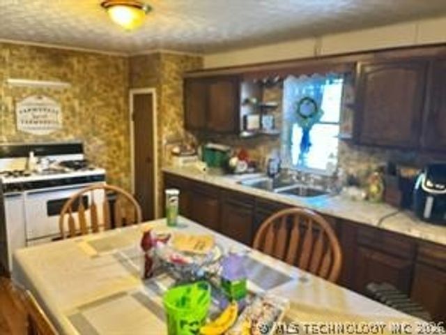 596 Forest Lane, Durant, OK 74701