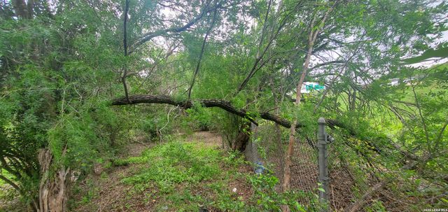 354 Bundy, San Antonio, TX 78220