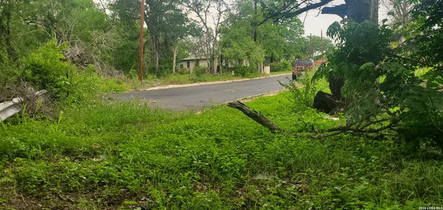 354 Bundy, San Antonio, TX 78220
