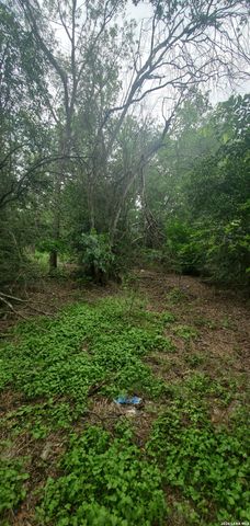 354 Bundy, San Antonio, TX 78220